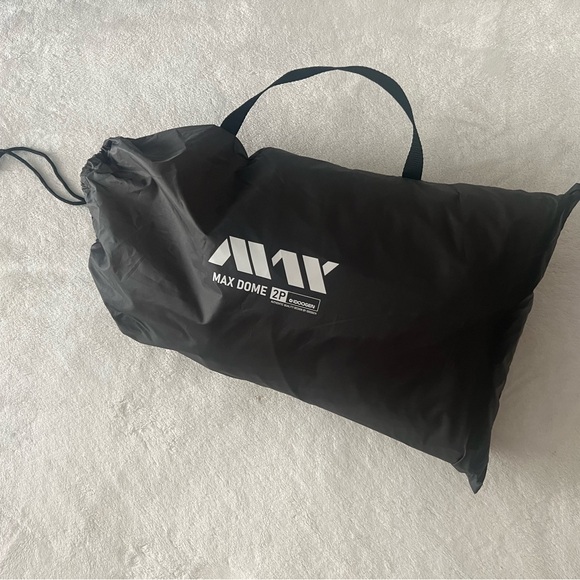 IDOOGEN Navy Blue and Gray Tent - Picture 7 of 11